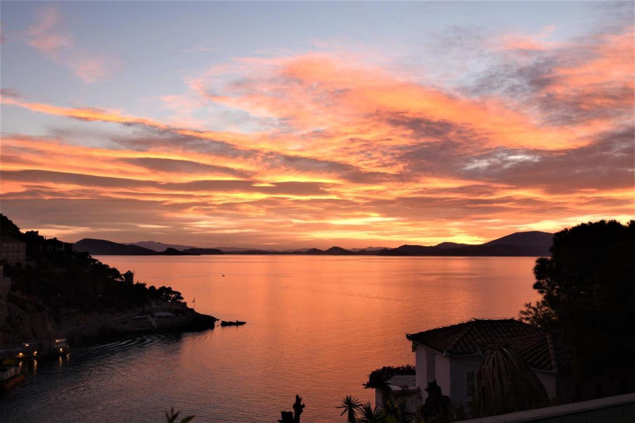 Villa Sunset Hydra Buitenkant foto